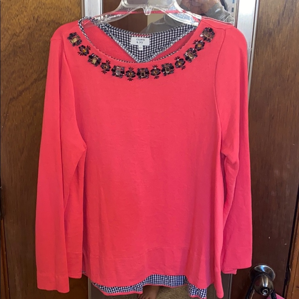 A Crown & Ivy sweater